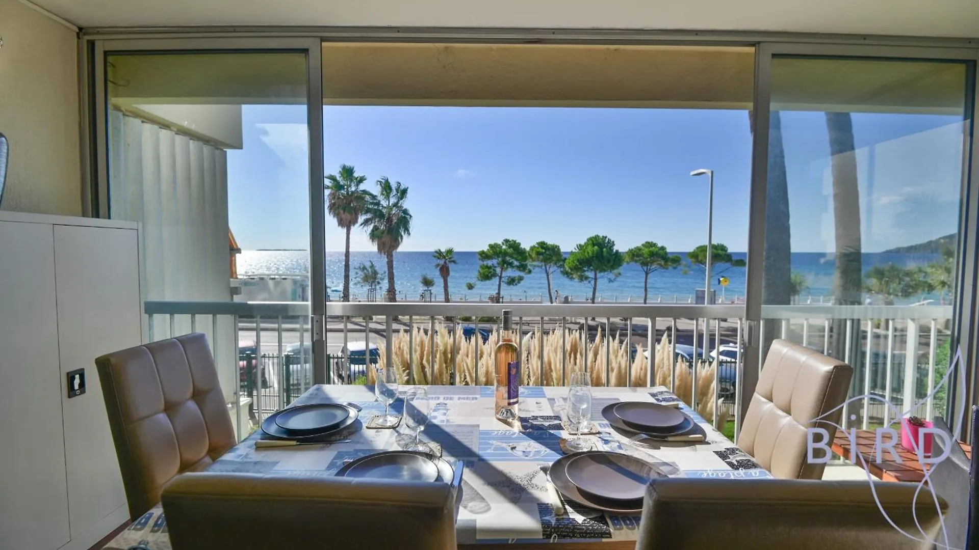 Appartement Breathtaking View Of The Big Blue à Cannes